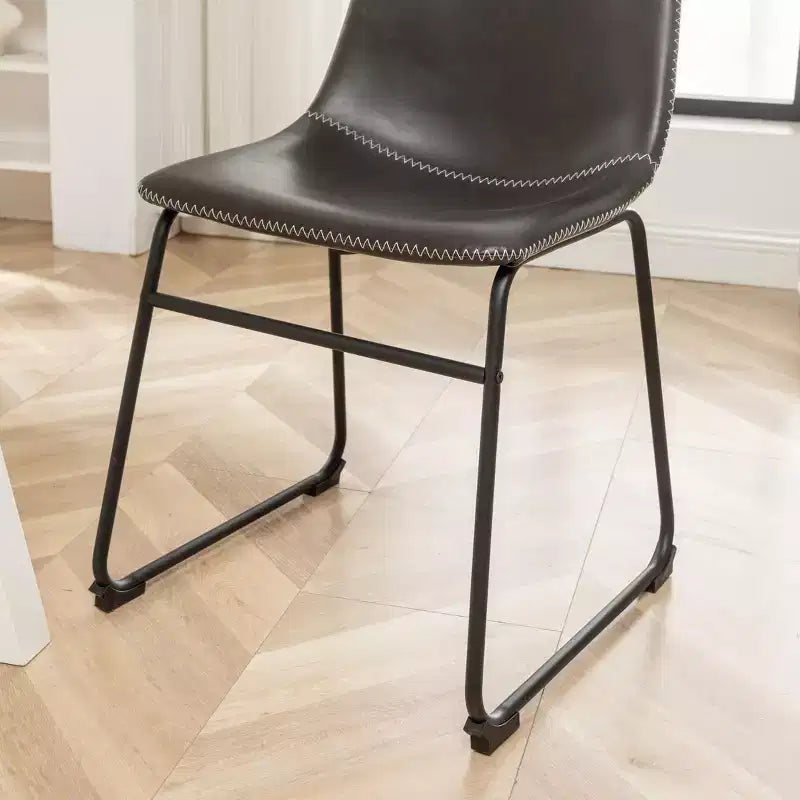 Ensemble de salle à manger rond Varna Roundhill Furniture, table à manger à tréteaux avec 4 chaises élégantes, 5 pièces