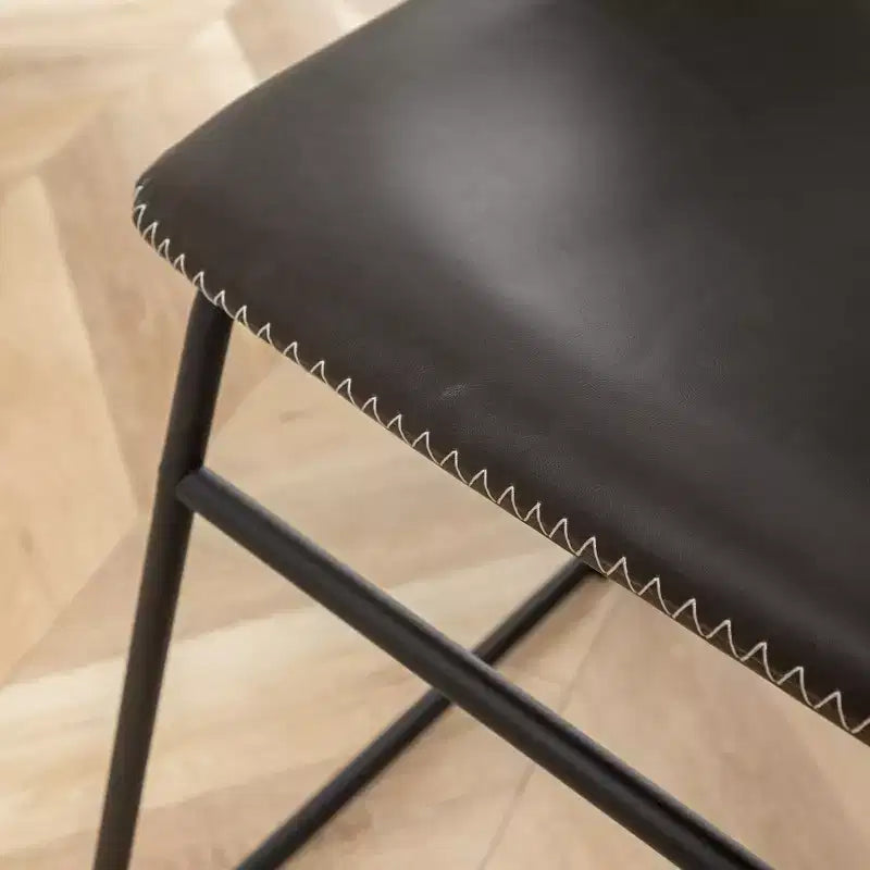Ensemble de salle à manger rond Varna Roundhill Furniture, table à manger à tréteaux avec 4 chaises élégantes, 5 pièces