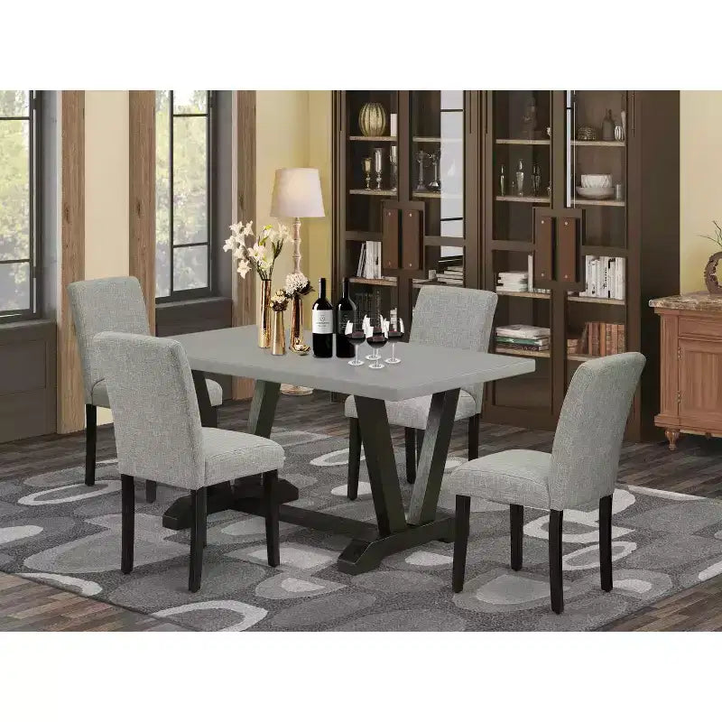 Table de salle à manger HomeStock 5 pièces en bois massif finition chêne naturel avec 4 chaises