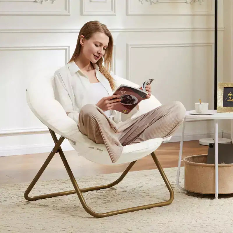 Fauteuil de salon moderne avec accoudoirs, fauteuil tapissé en fausse fourrure avec cadre robuste, chaises pliantes d'appoint pour salon, chambre, bureau
