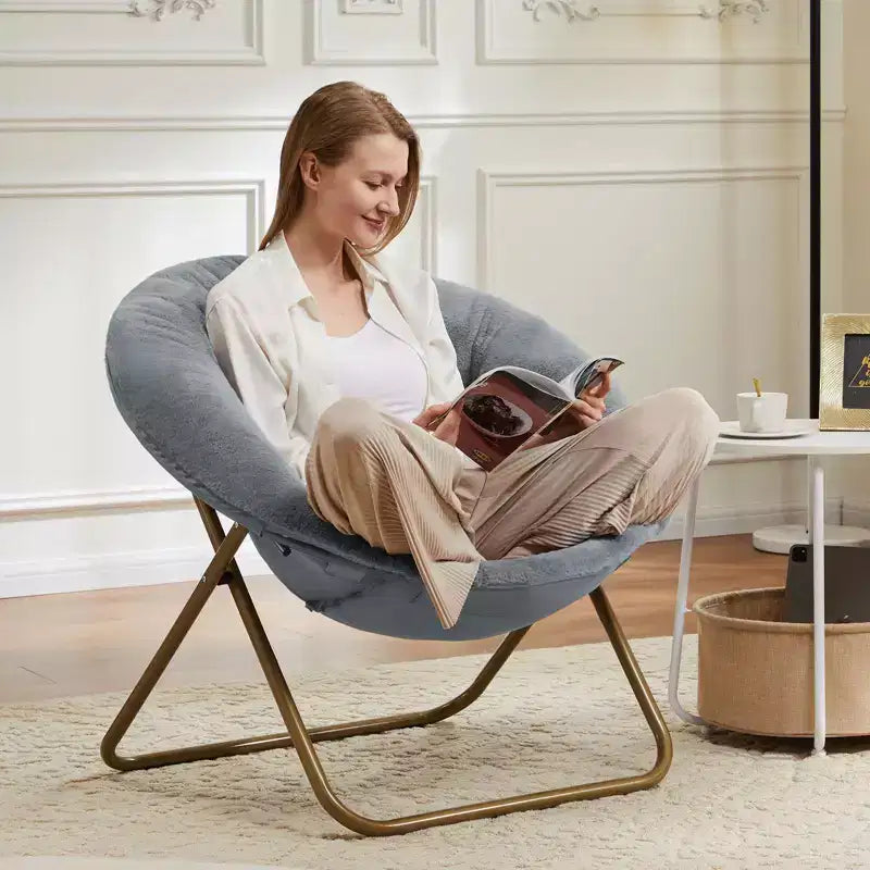 Fauteuil de salon moderne avec accoudoirs, fauteuil tapissé en fausse fourrure avec cadre robuste, chaises pliantes d'appoint pour salon, chambre, bureau