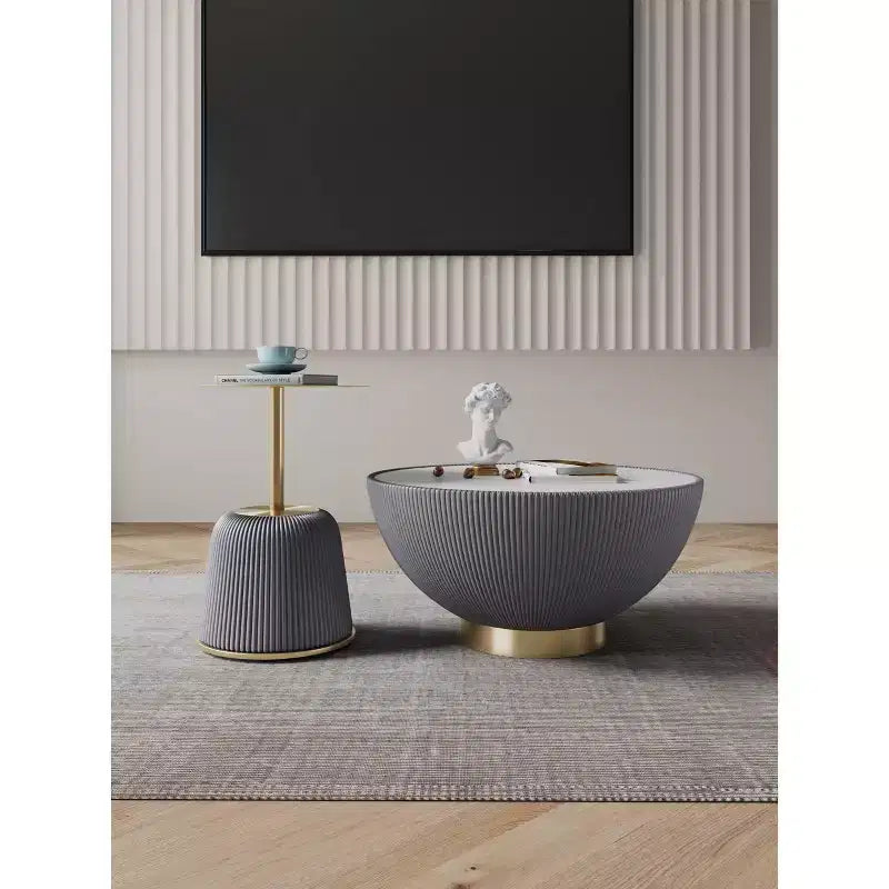 Manhattan Comfort Ensemble de 2 tables basses et tables d'appoint Anderson en similicuir avec plateau en métal