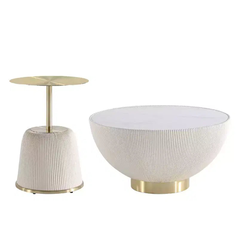 Manhattan Comfort Ensemble de 2 tables basses et tables d'appoint Anderson en similicuir avec plateau en métal
