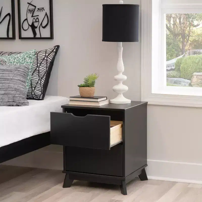 Commode et table de chevet Powell Pensy Twin Platform Bed