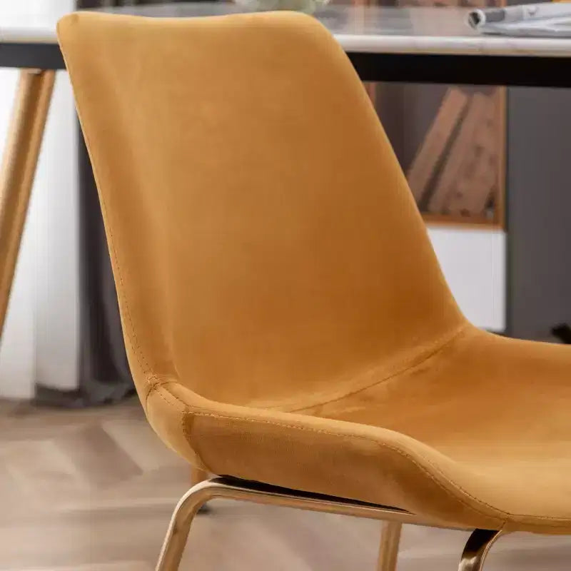 Ensemble de salle à manger rond 5 pièces Avant de Roundhill Furniture, avec table et 4 chaises