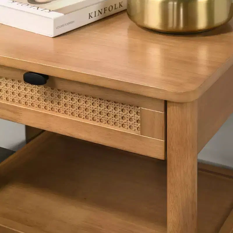 Ensemble de chambre à coucher Roundhill Furniture Vichy 3 pièces en hévéa, lit plateforme avec deux tables de chevet